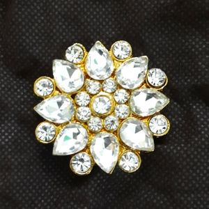 Saree Brooch stone studed completely new unused